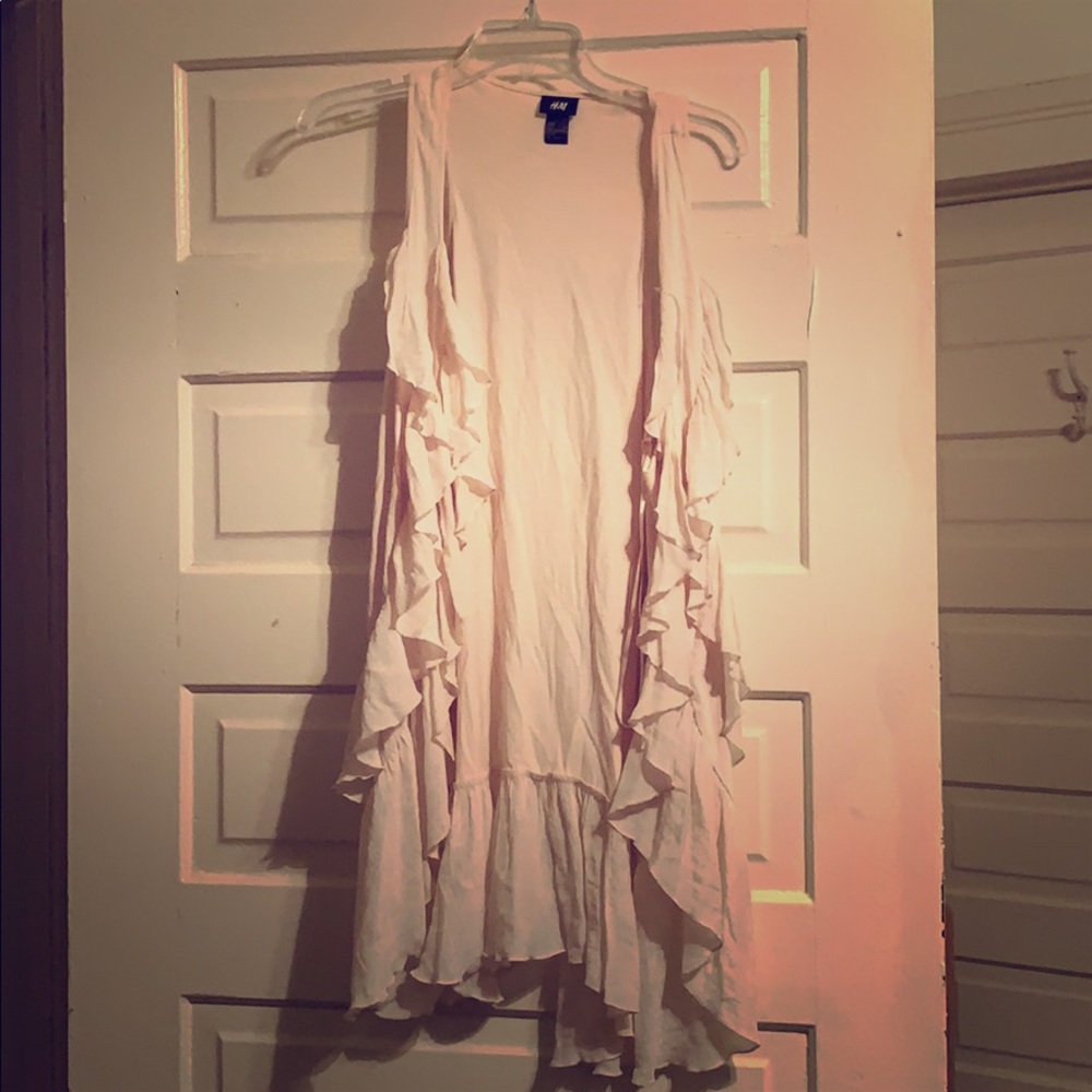 Delicate feminine vest H&M Anthropologie